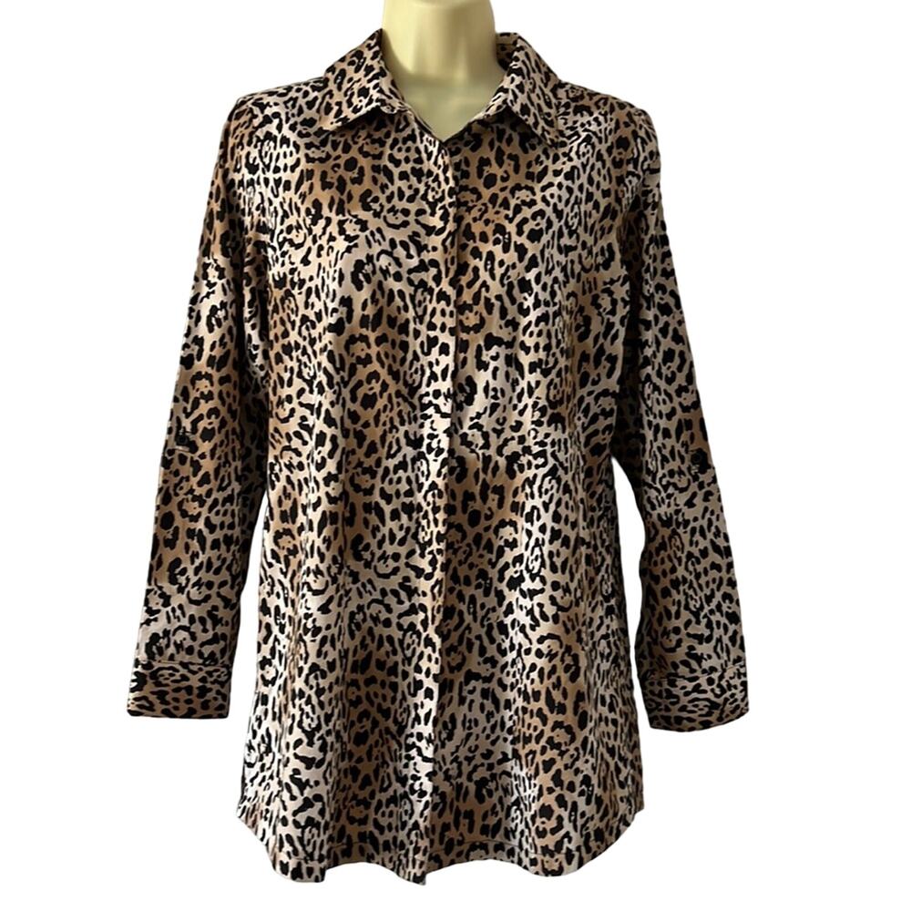 Chico’s 0 No Iron Animal Print Tunic Blouse Woman Size 4 Office Casual Dressy